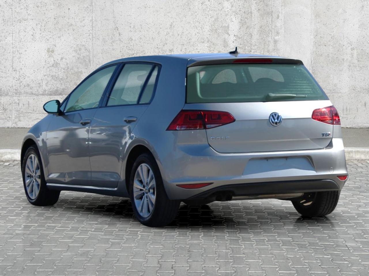 2016 Volkswagen Golf HB TSI Trendline  BkpCam HtdSeats Gps Photo