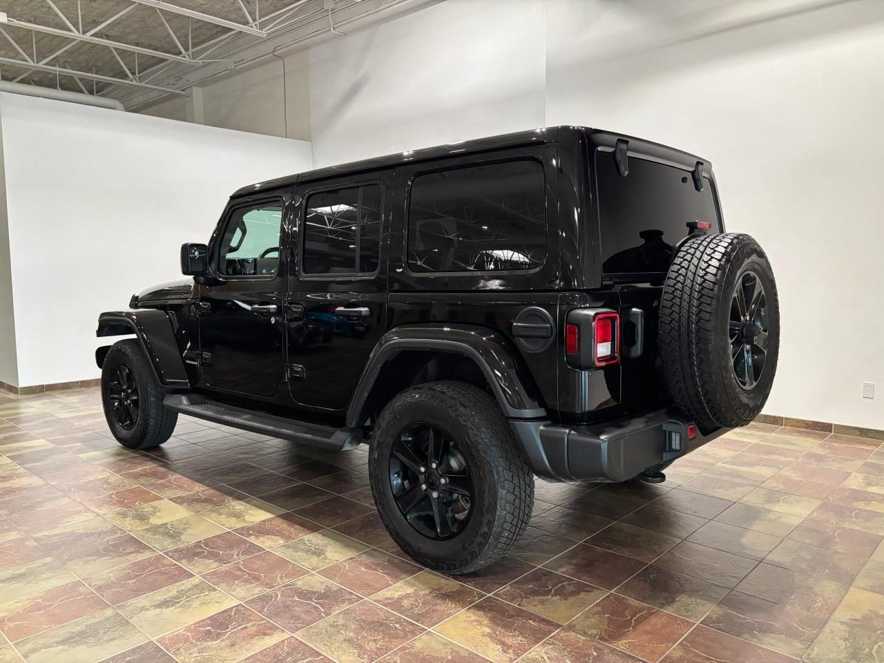 2023 Jeep Wrangler Sahara Photo2