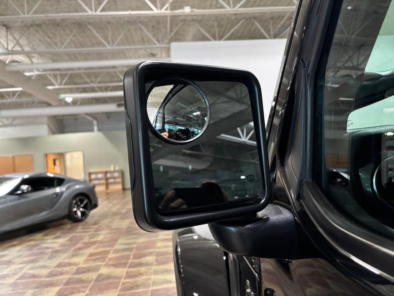 2023 Jeep Wrangler Sahara Photo