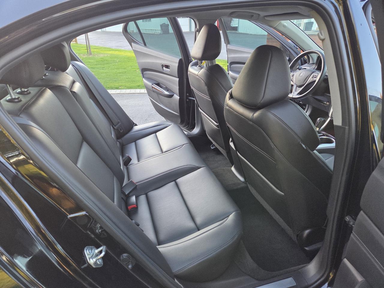 2017 Acura TLX 2.4  Litre , Automatic, Looks and Drives Great! Photo