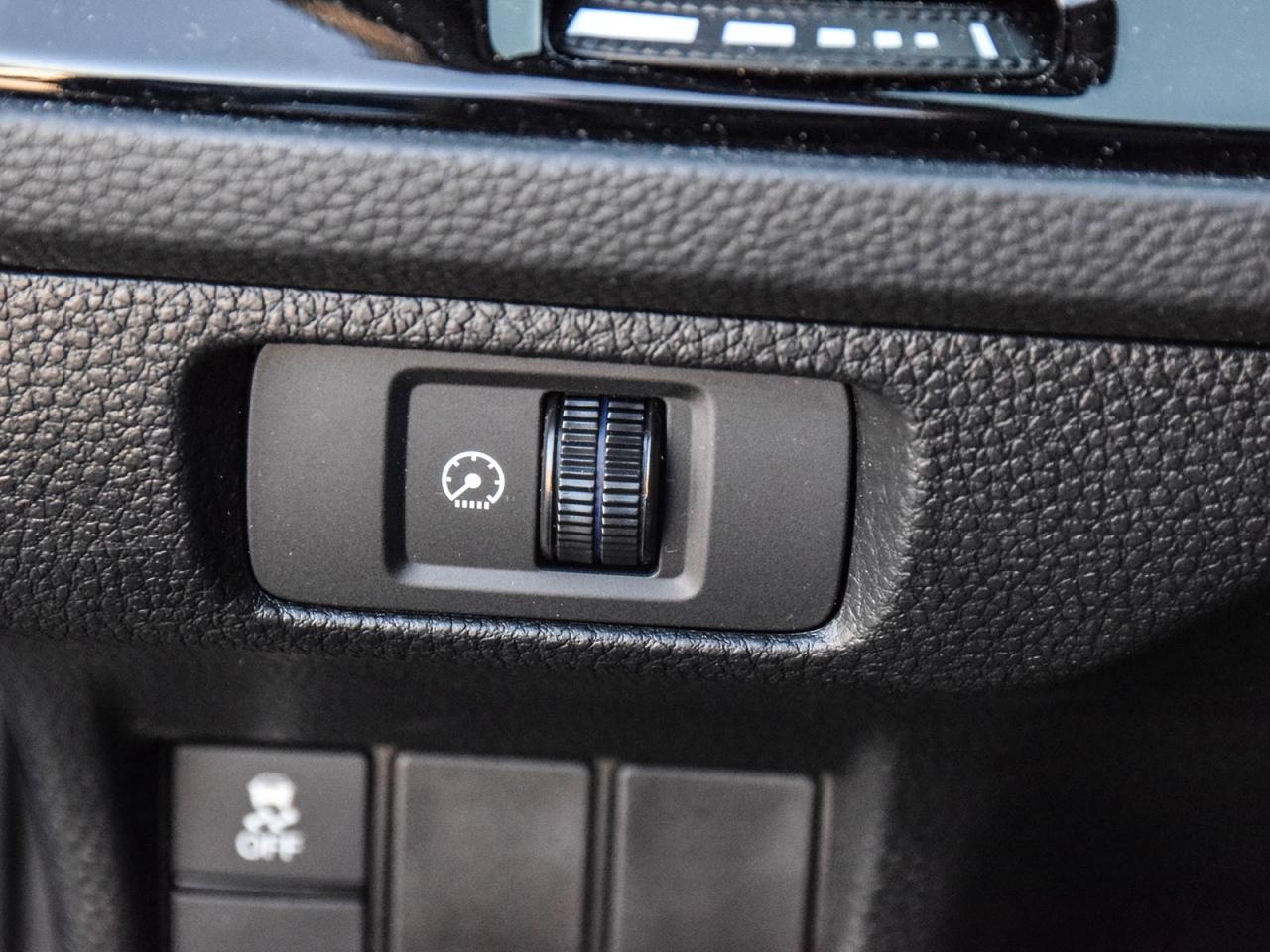 2025 Honda Civic Sport Photo