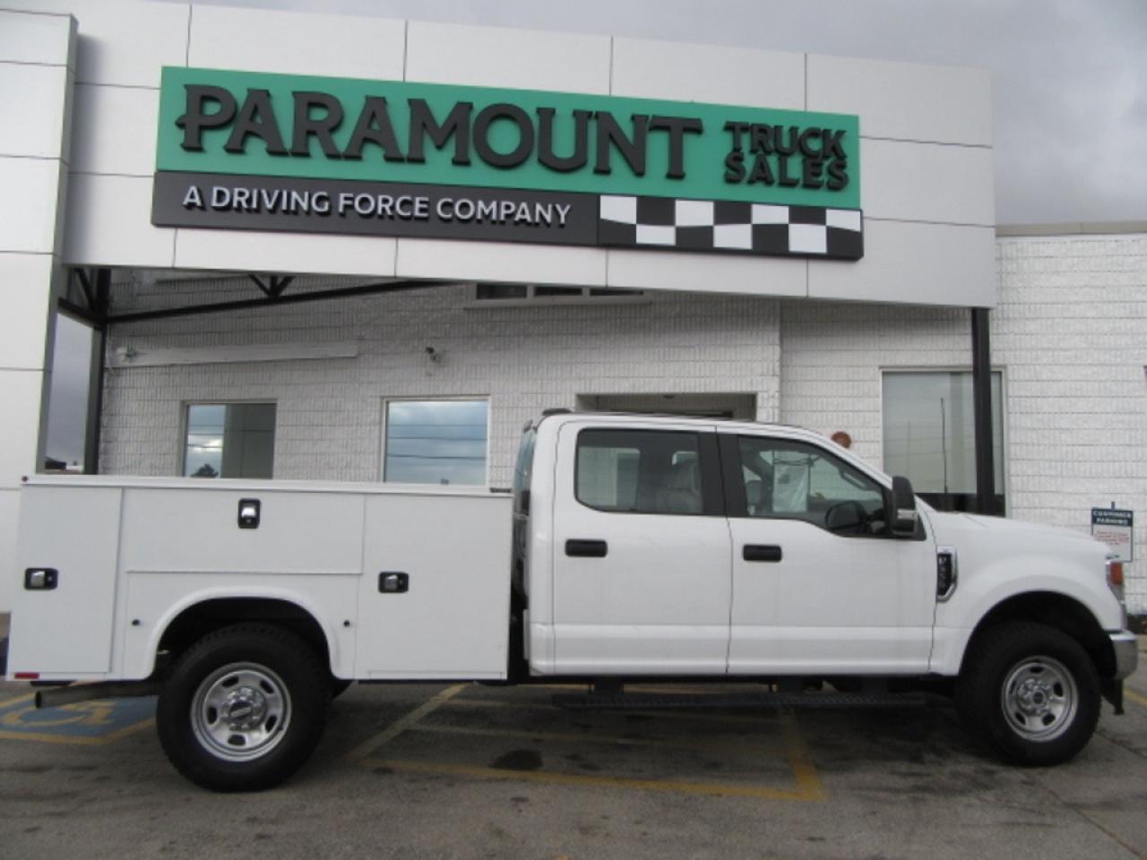 2022 Ford F-250 GAS 4X4 CREW CAB WITH NEW SERVICE UTILITY BODY Photo