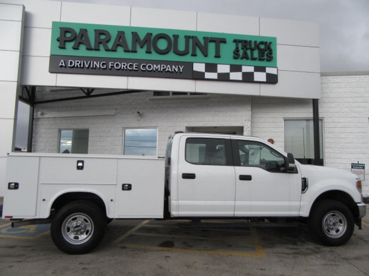 2022 Ford F-250 GAS 4X4 CREW CAB WITH NEW SERVICE UTILITY BODY Photo