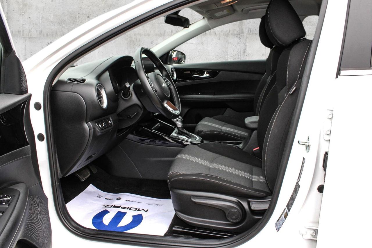 2022 Kia Forte GT Line  HtdSeats DriveModes BkpCam Photo