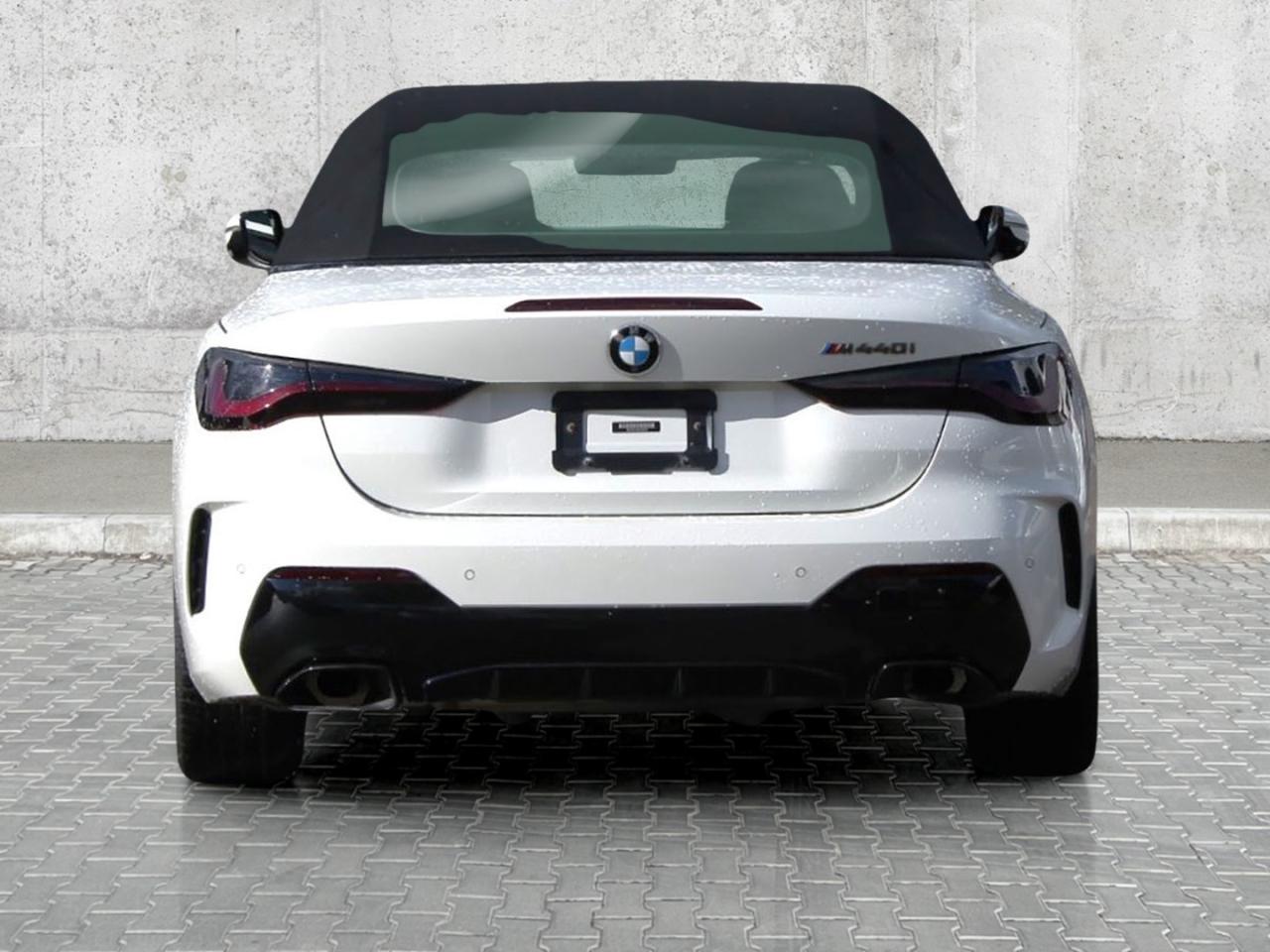 2021 BMW 4 Series M440i Convertible  Gps BkpCam HtdSeats Photo