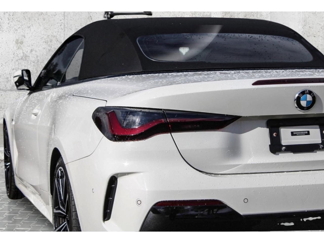 2021 BMW 4 Series M440i Convertible  Gps BkpCam HtdSeats Photo