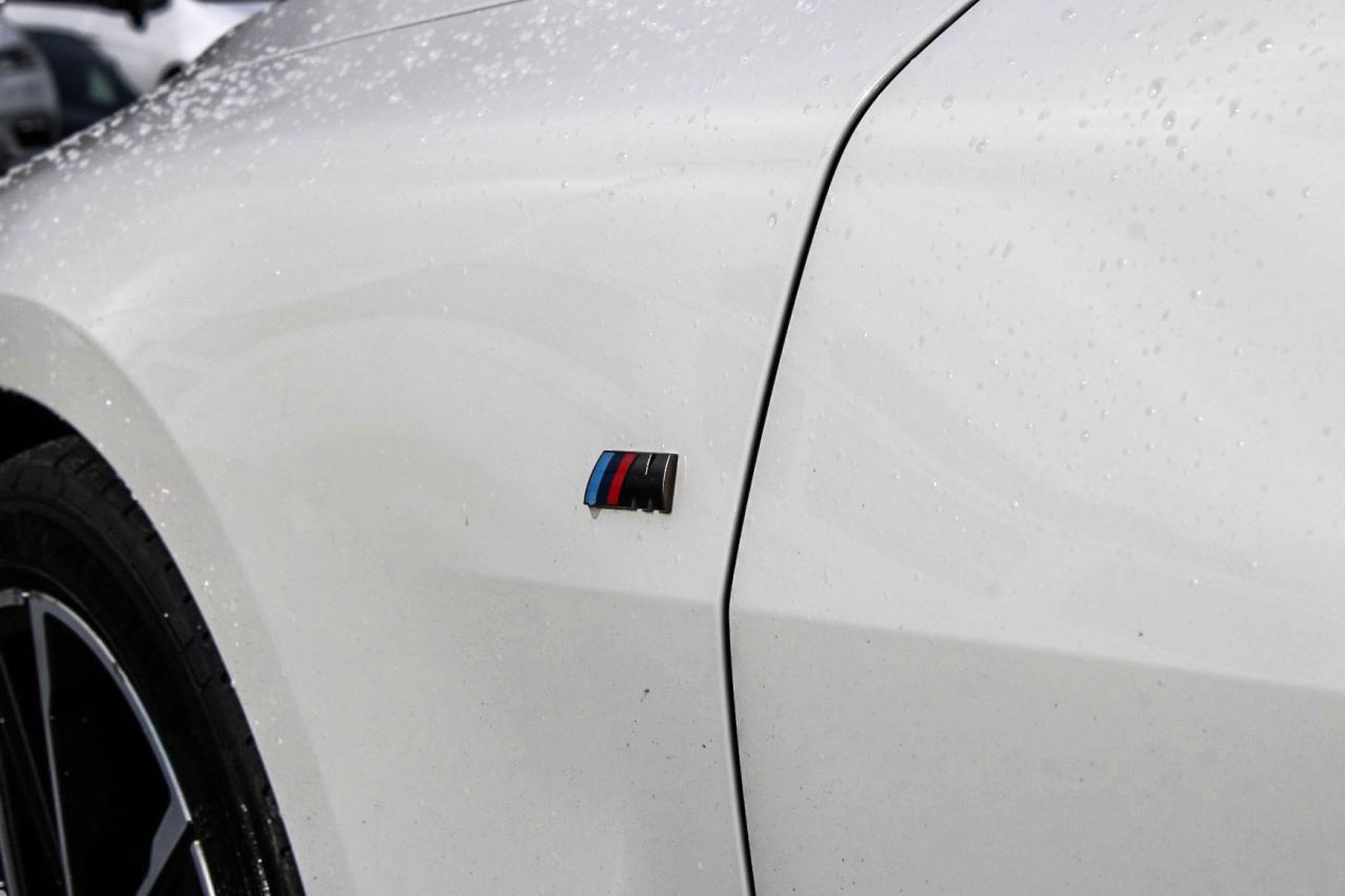 2021 BMW 4 Series M440i Convertible  Gps BkpCam HtdSeats Photo