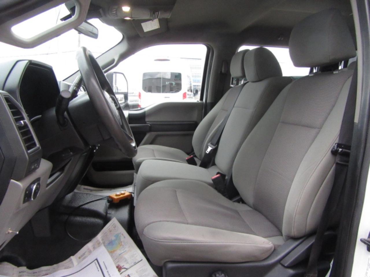 2021 Ford Super Duty F-550 DIESEL CREW CAB 4X4 WITH 12 FT STEEL DUMP BOX Photo