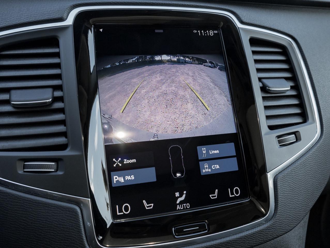 2021 Volvo XC90 T6 AWD Momentum 7-Seater HARMAN KARDON 20" WHEEL Photo