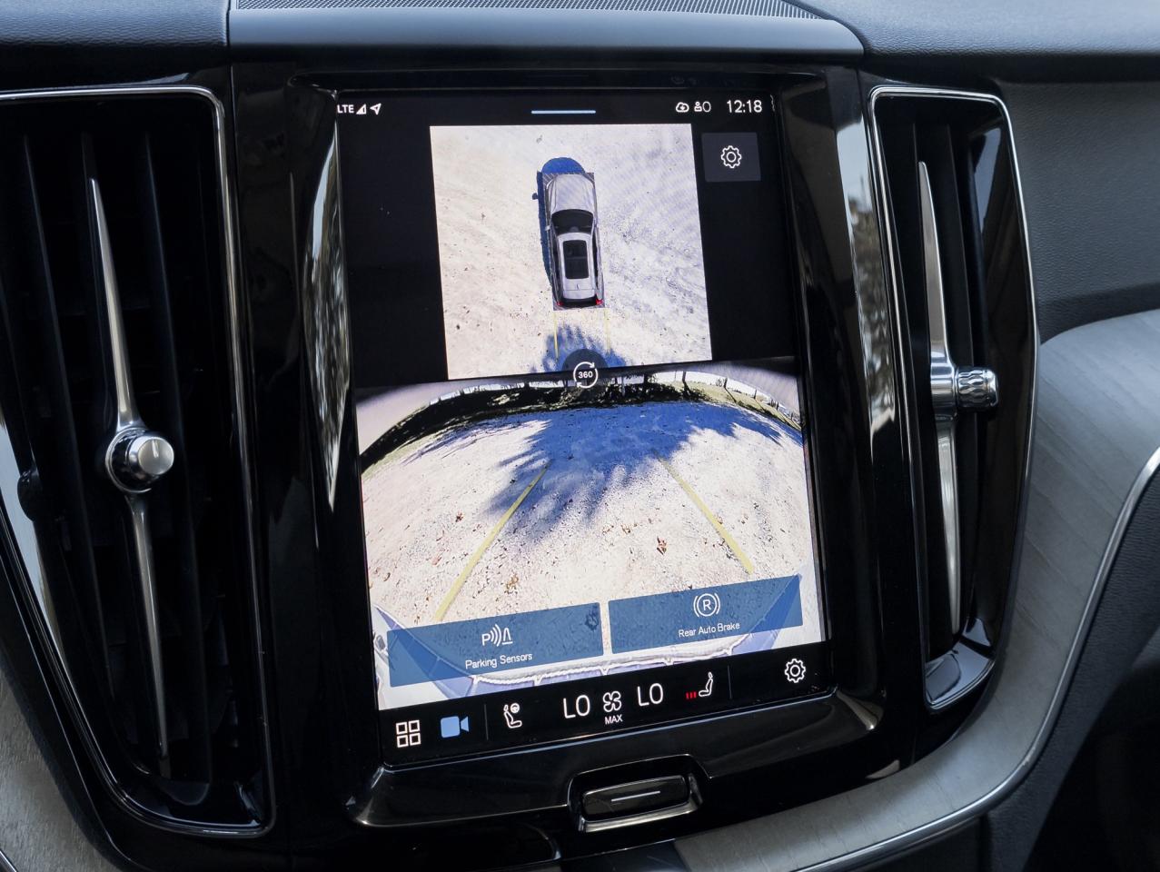 2025 Volvo XC60 B5 AWD Plus Dark Theme CPO LOW MILEAGE NEARLY NEW Photo