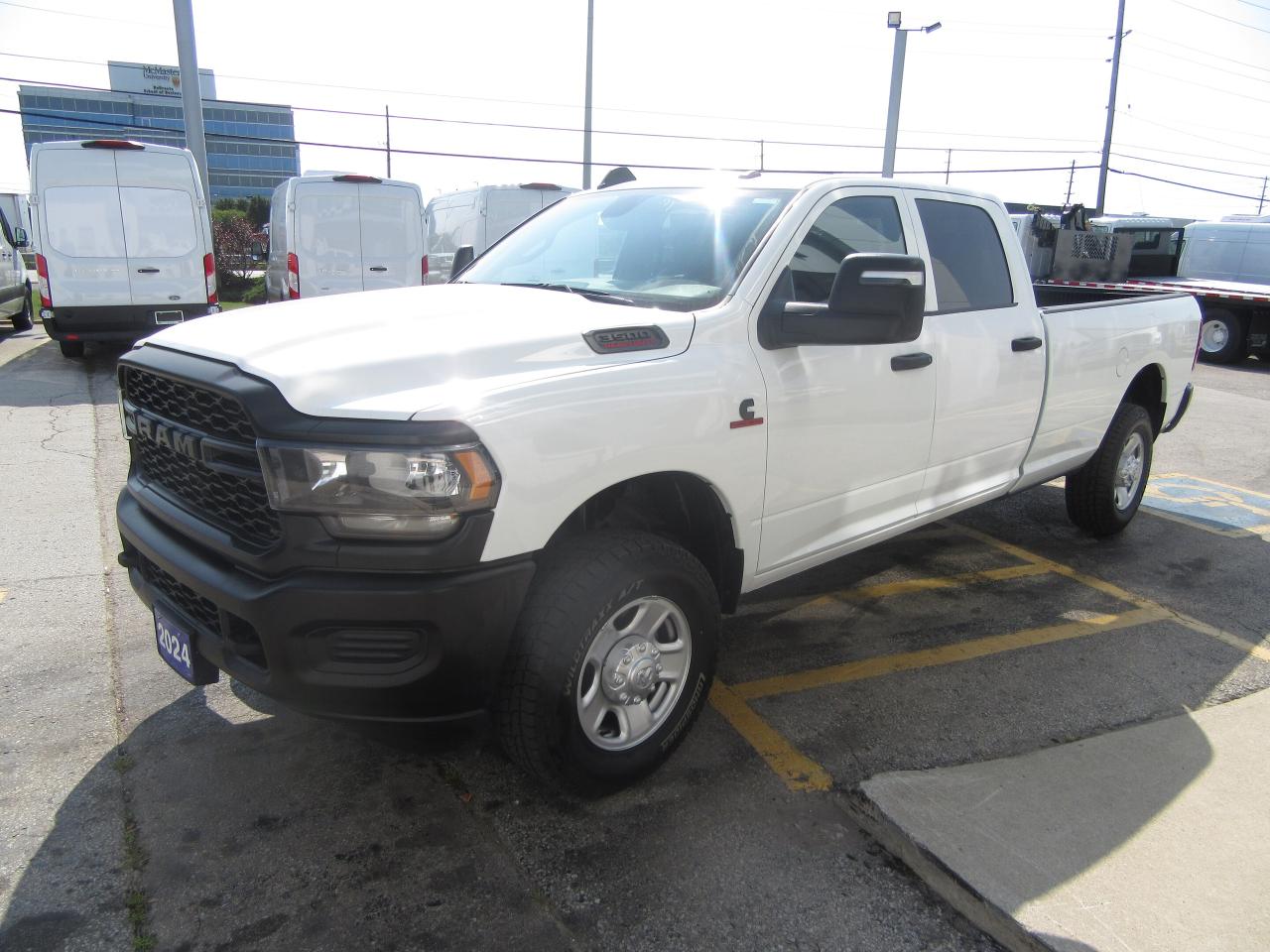 2024 RAM 3500 HD CREW CAB 4X4 DIESEL 8FT LONG BOX PICKUP TRUCK Photo4