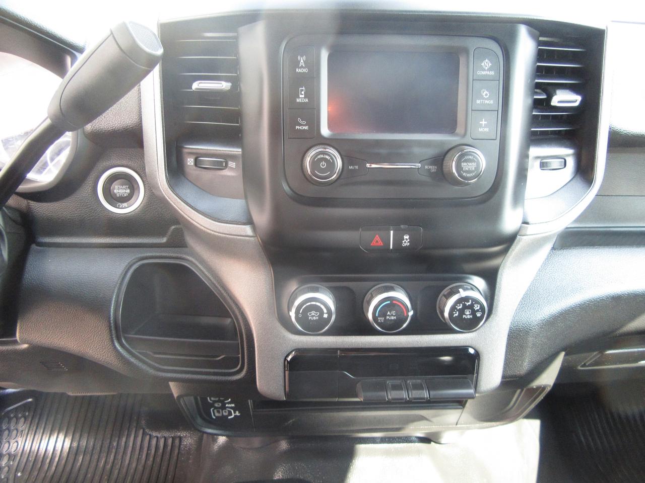 2024 RAM 3500 HD CREW CAB 4X4 DIESEL 8FT LONG BOX PICKUP TRUCK Photo