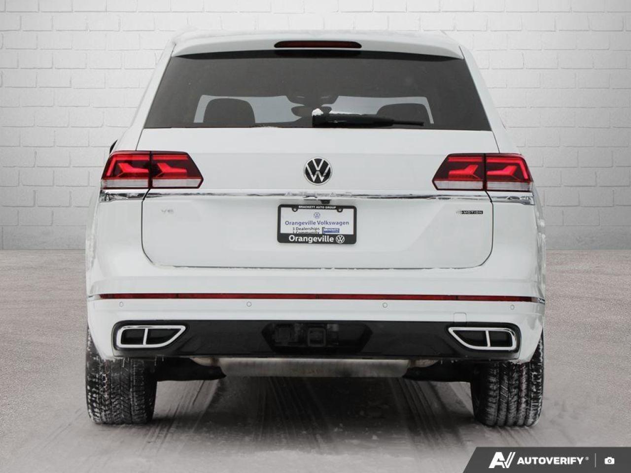 2023 Volkswagen Atlas ExeclineONE-OWNER, ACCIDENT-FREE, CAPTAIN'S CHAIRS Photo