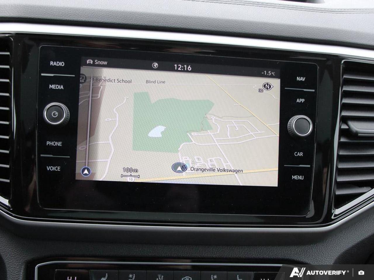 2023 Volkswagen Atlas ExeclineONE-OWNER, ACCIDENT-FREE, CAPTAIN'S CHAIRS Photo