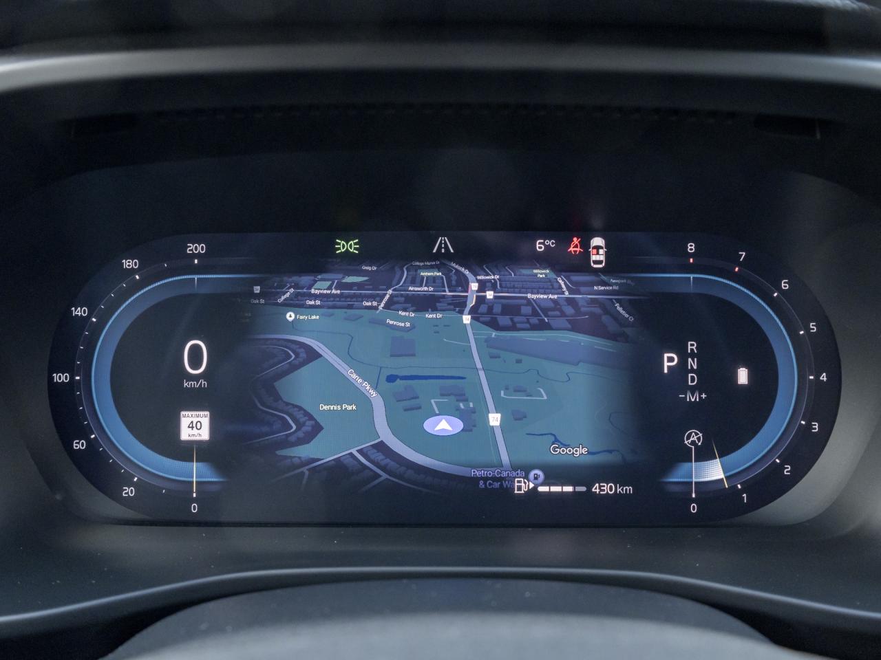 2025 Volvo XC40 B5 AWD Core  HOLIDAY SPECIAL  LIKE NEW  VOLVO CPO Photo