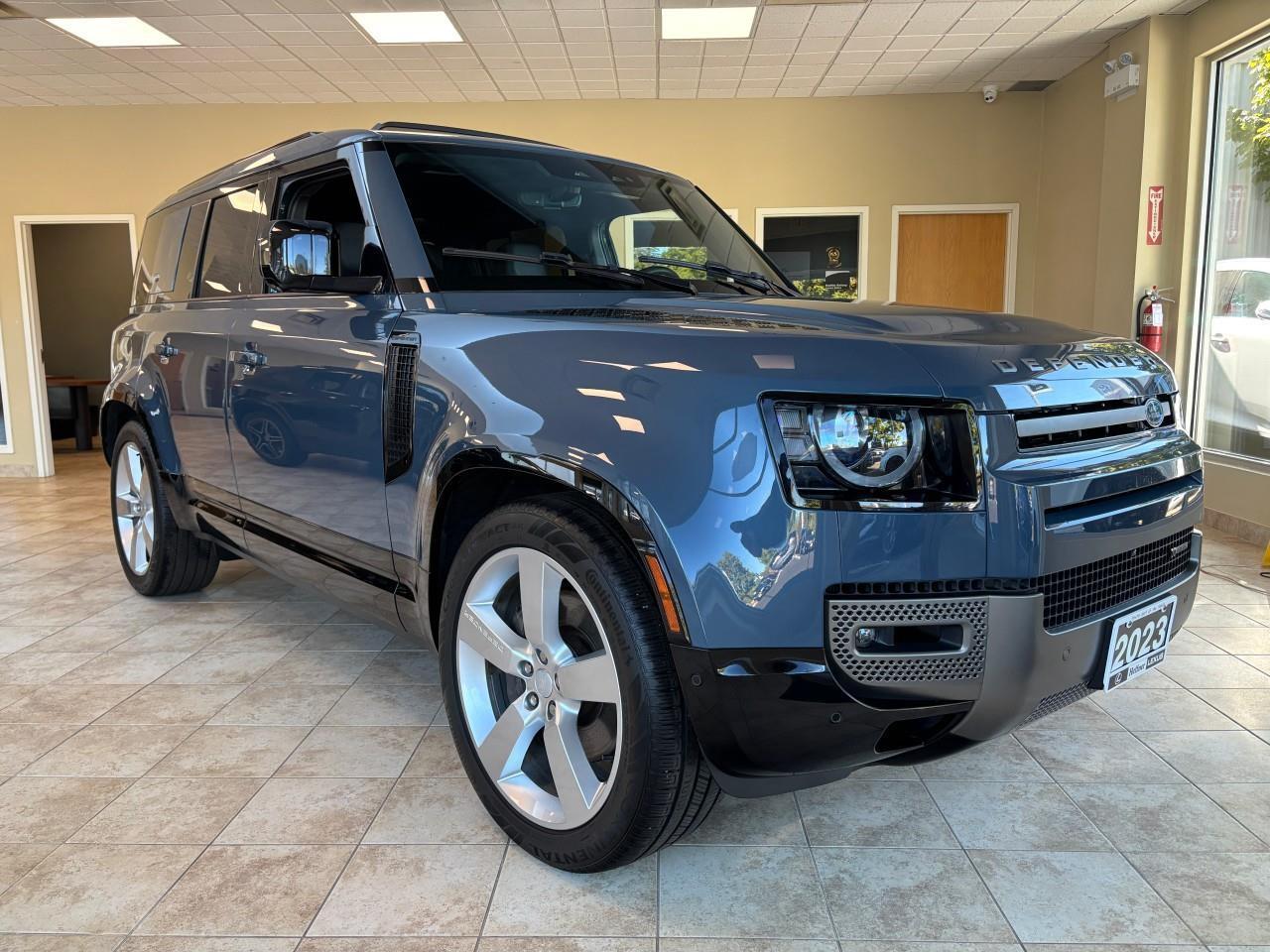 2023 Land Rover Defender X-Dynamic SE X-Dynamic SE 110 AWD   SAFETY CERTIFI Photo