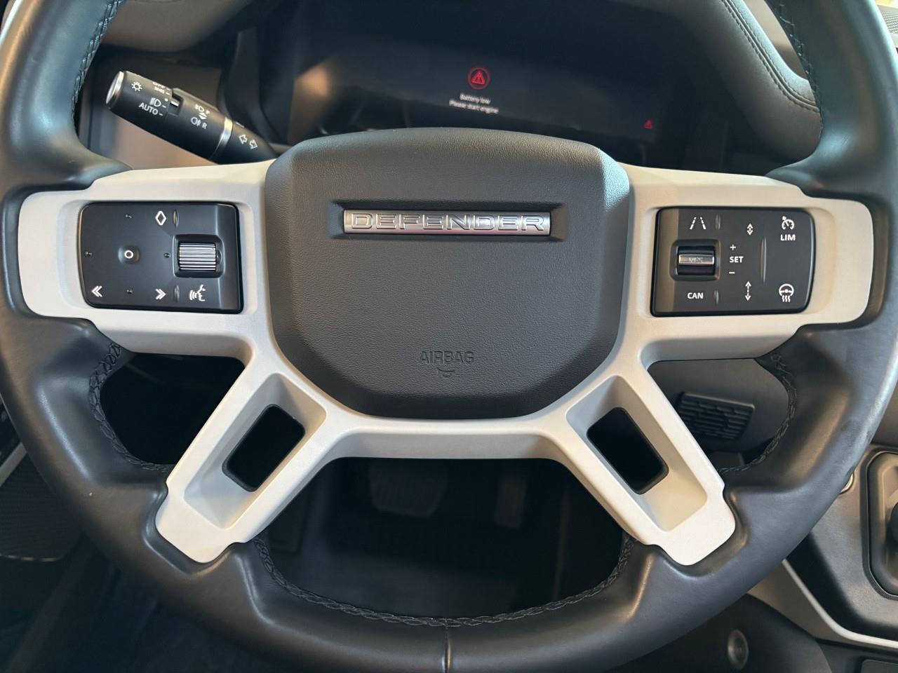 2023 Land Rover Defender X-Dynamic SE X-Dynamic SE 110 AWD   SAFETY CERTIFI Photo