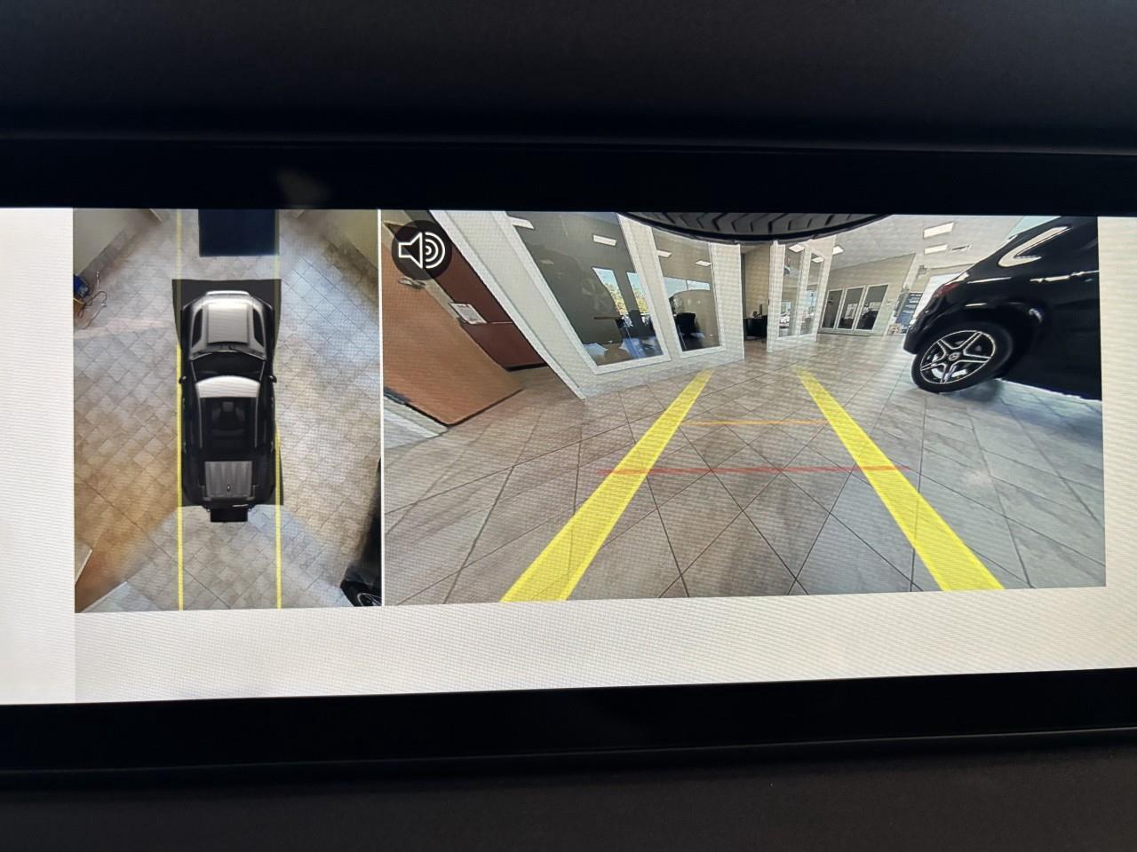 2023 Land Rover Defender X-Dynamic SE X-Dynamic SE 110 AWD   SAFETY CERTIFI Photo