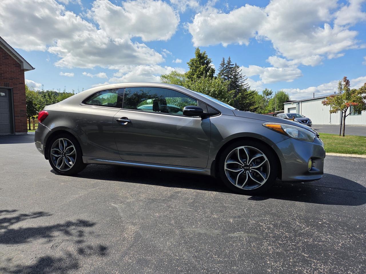 2014 Kia Forte Koup 2dr Cpe Man SX, Runs And Drives Great, Must See! Photo2