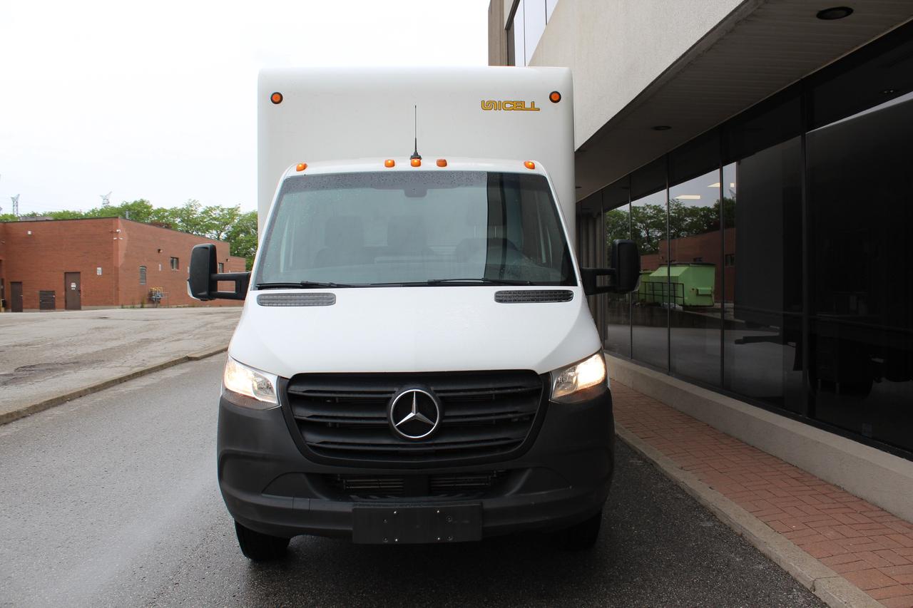 2019 Mercedes-Benz Sprinter 3500 - "16 FT CUBEBOX" - 3.0L DIESEL Photo
