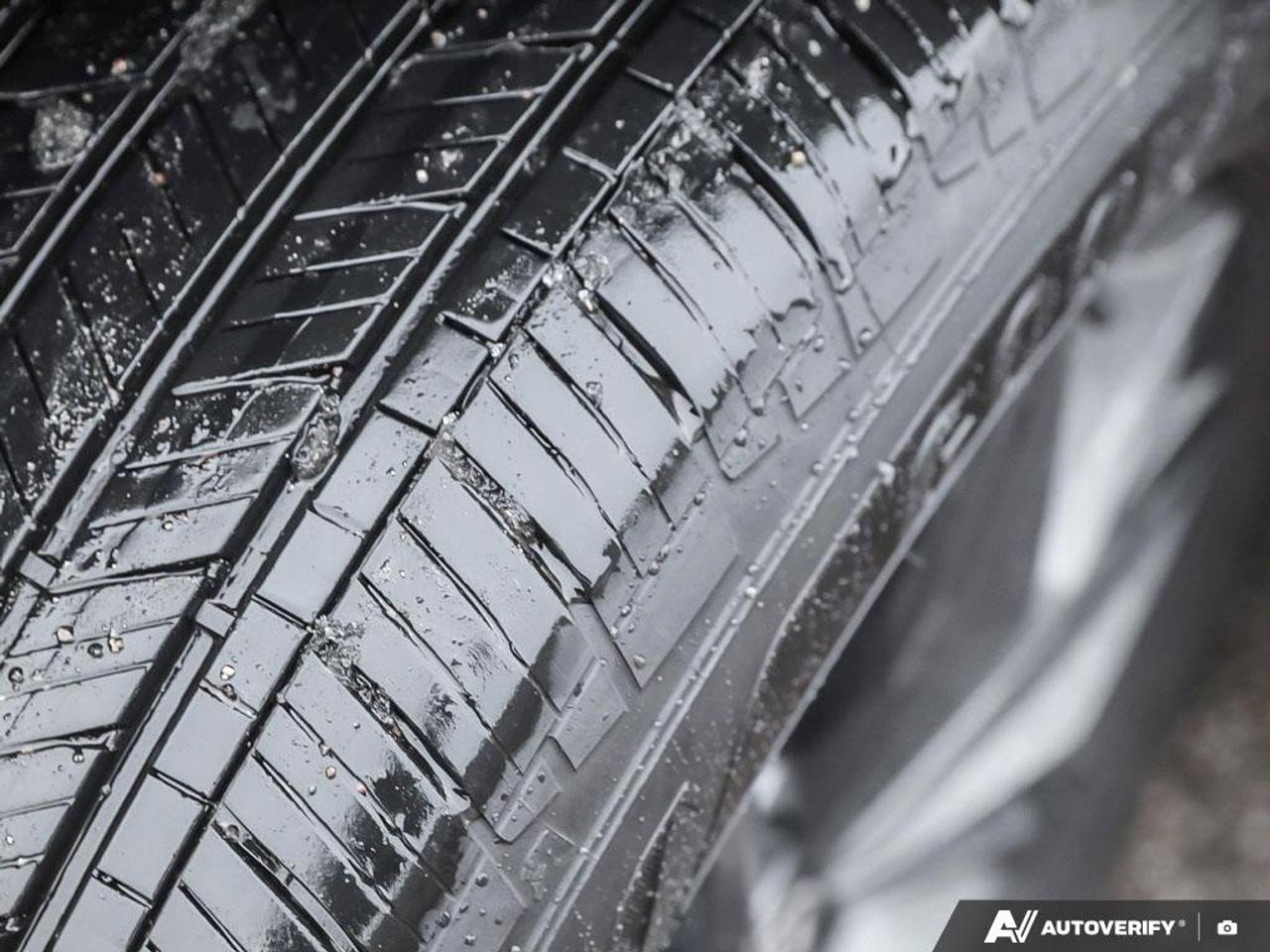 2022 Volkswagen Tiguan ComfortlineACCIDENT-FREE, HEATED SEATS, BACKUP CAM Photo