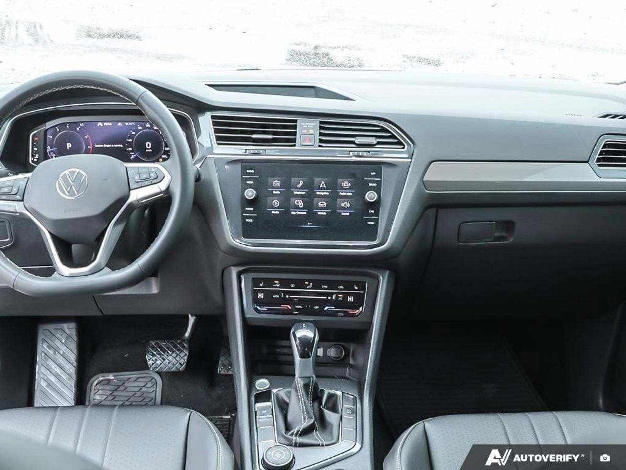 2022 Volkswagen Tiguan ComfortlineACCIDENT-FREE, HEATED SEATS, BACKUP CAM Photo