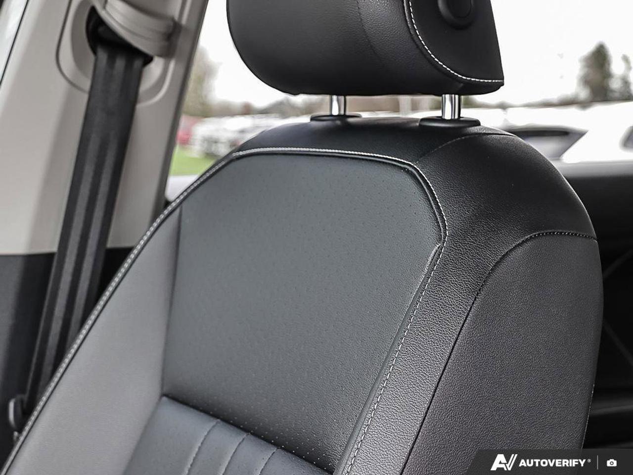 2022 Volkswagen Tiguan ComfortlineACCIDENT-FREE, HEATED SEATS, BACKUP CAM Photo