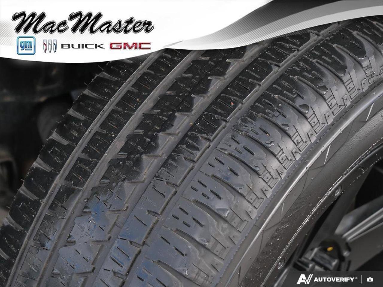 2022 RAM 1500 SportSPORT, CREW, 4X4, HEMI, NAV, HEATED SEATS, RE Photo