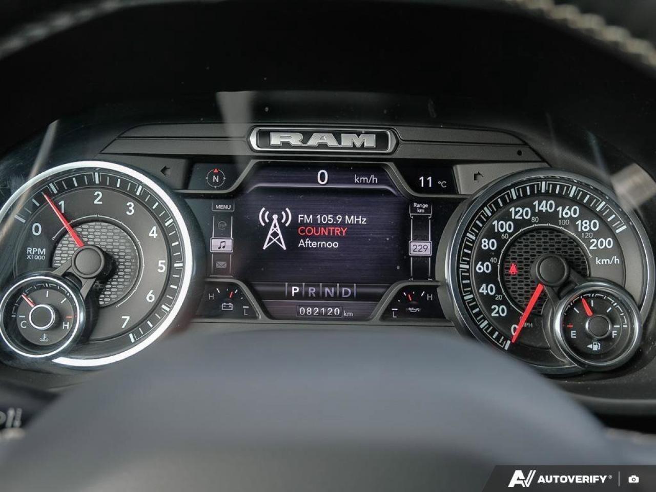 2022 RAM 1500 SportSPORT, CREW, 4X4, HEMI, NAV, HEATED SEATS, RE Photo