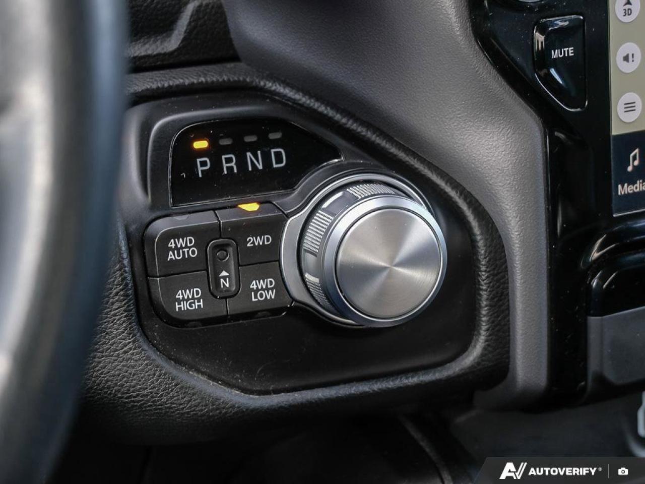 2022 RAM 1500 SportSPORT, CREW, 4X4, HEMI, NAV, HEATED SEATS, RE Photo