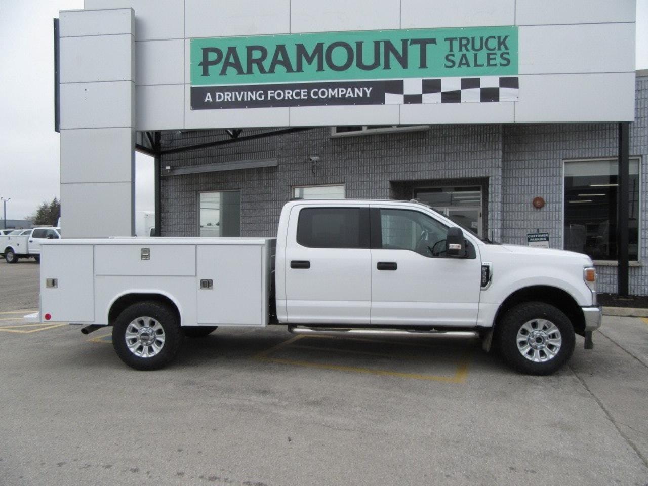 2022 Ford F-350 GAS CREW 4X4 WITH NEW 9FT SERVICE / UTILITY BODY Photo