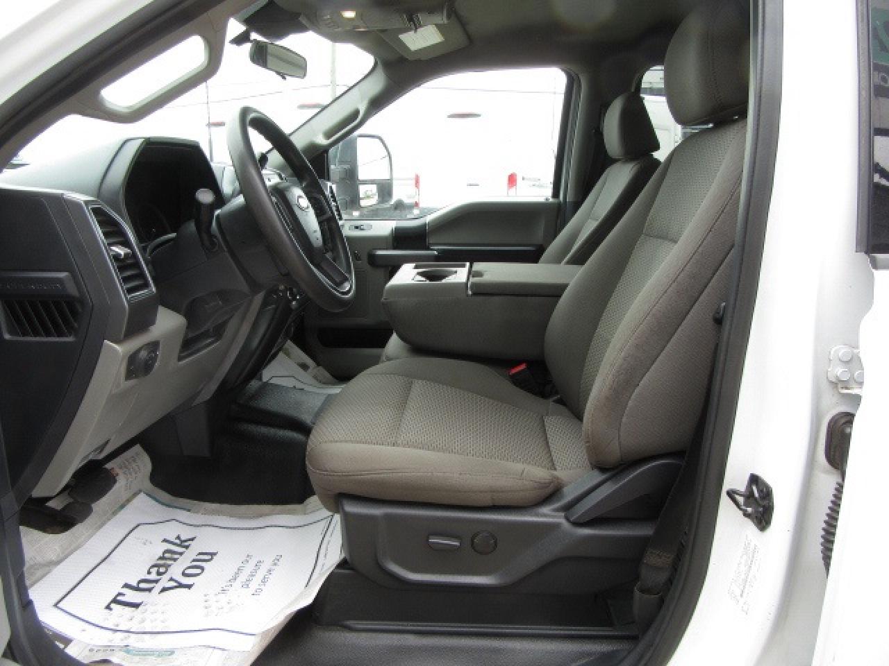 2022 Ford F-350 GAS CREW 4X4 WITH NEW 9FT SERVICE / UTILITY BODY Photo