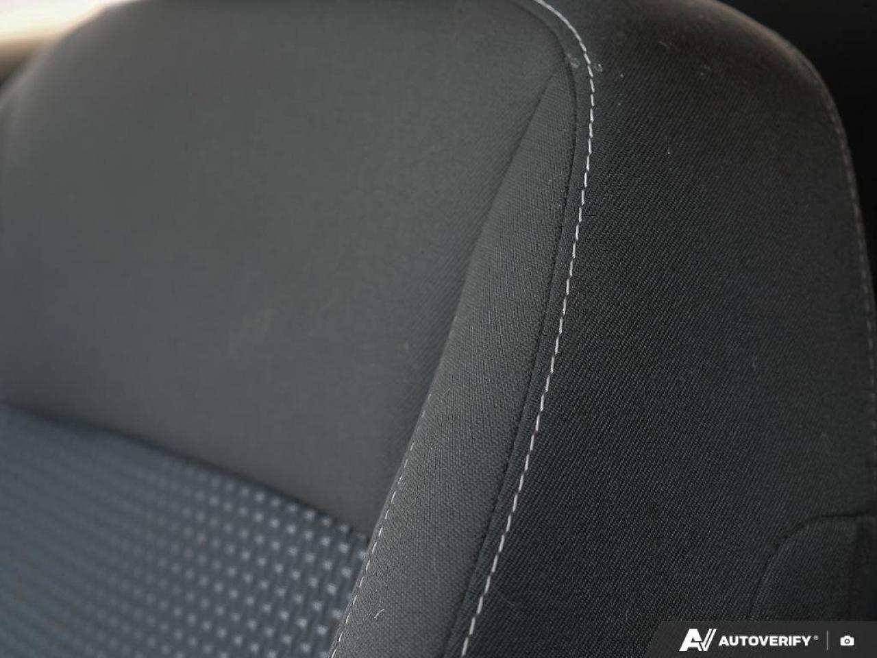 2024 GMC Terrain SLESLE ELEVATION, AWD, NAV, ROOF, HEATED CLOTH, CL Photo