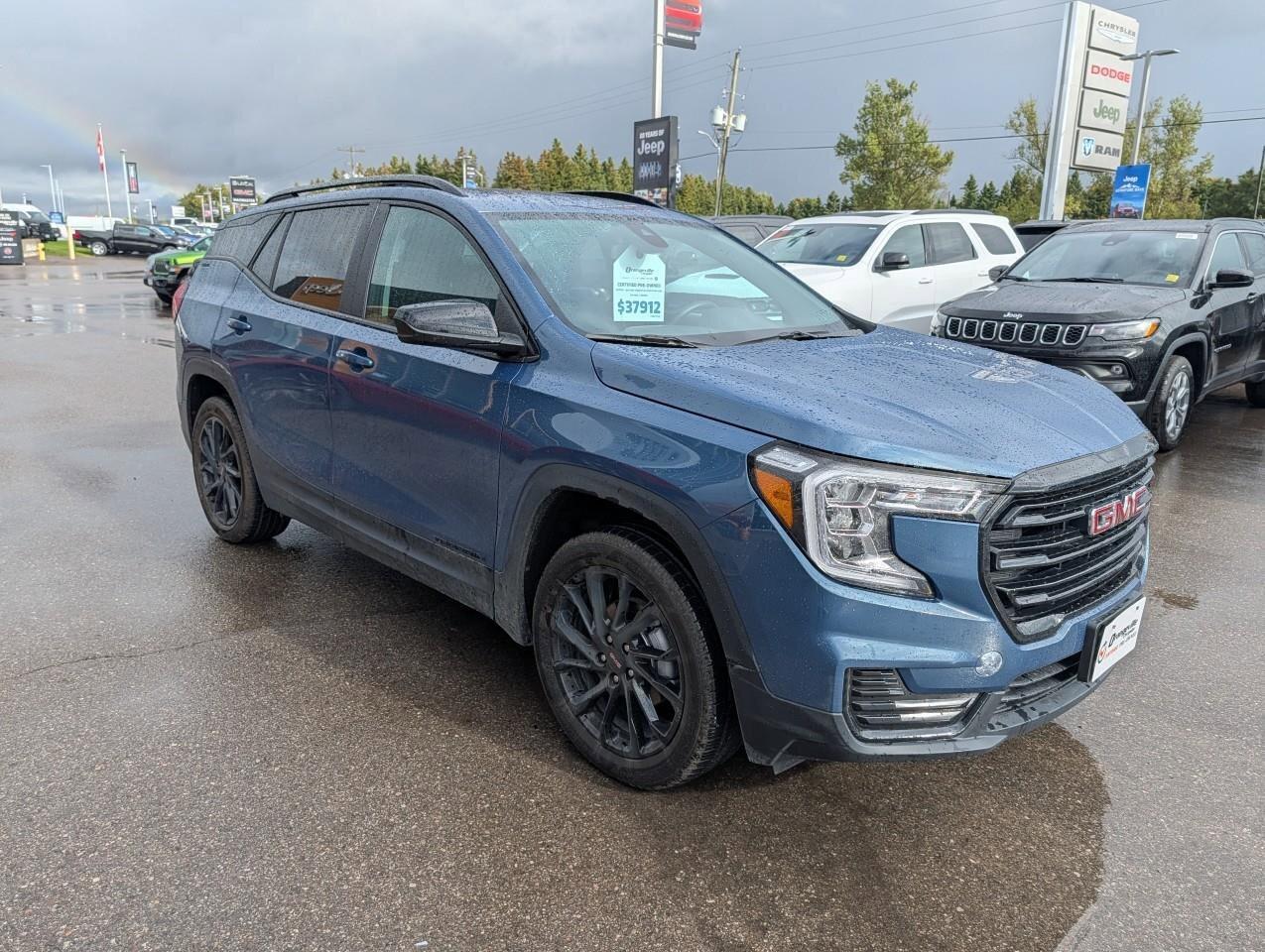 2024 GMC Terrain SLESLE ELEVATION, AWD, NAV, ROOF, HEATED CLOTH, CL Photo