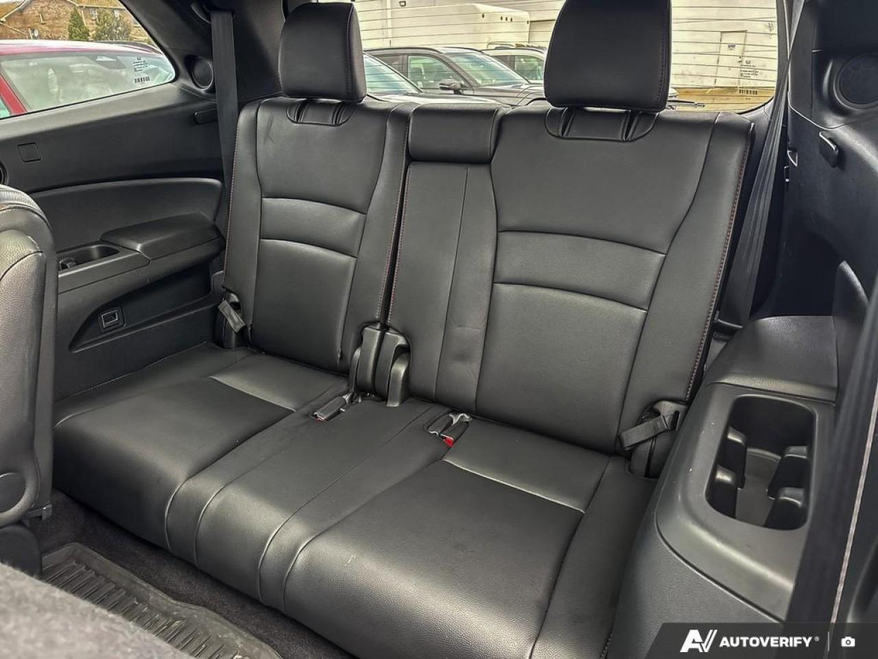 2021 Honda Pilot Black Edition AWD   ONE OWNER   LEATHER   VNT SEAT Photo