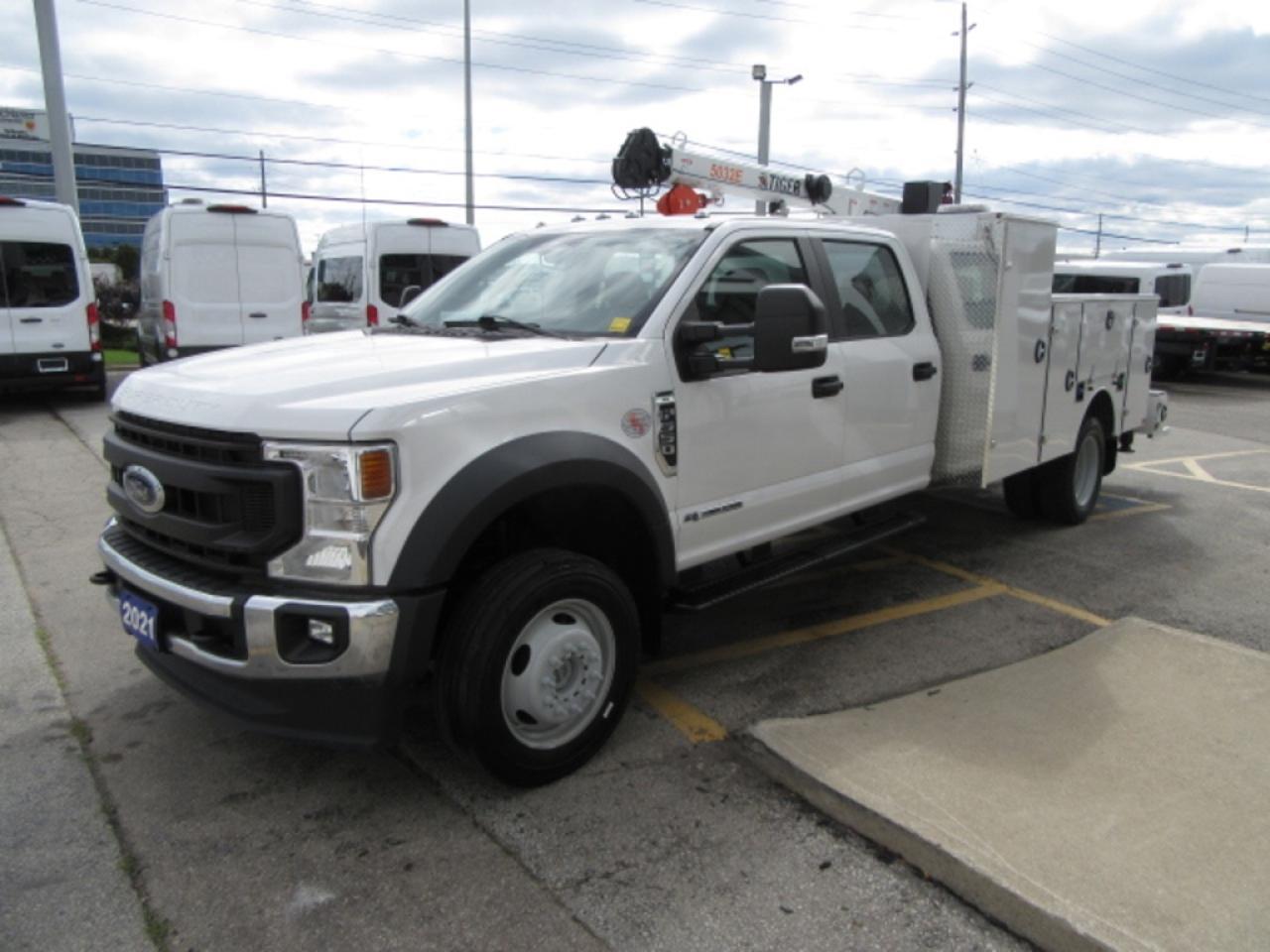 2021 Ford Super Duty F-550 DIESEL 4X4 CREW CAB NEW SERVICE BODY & CRANE Photo