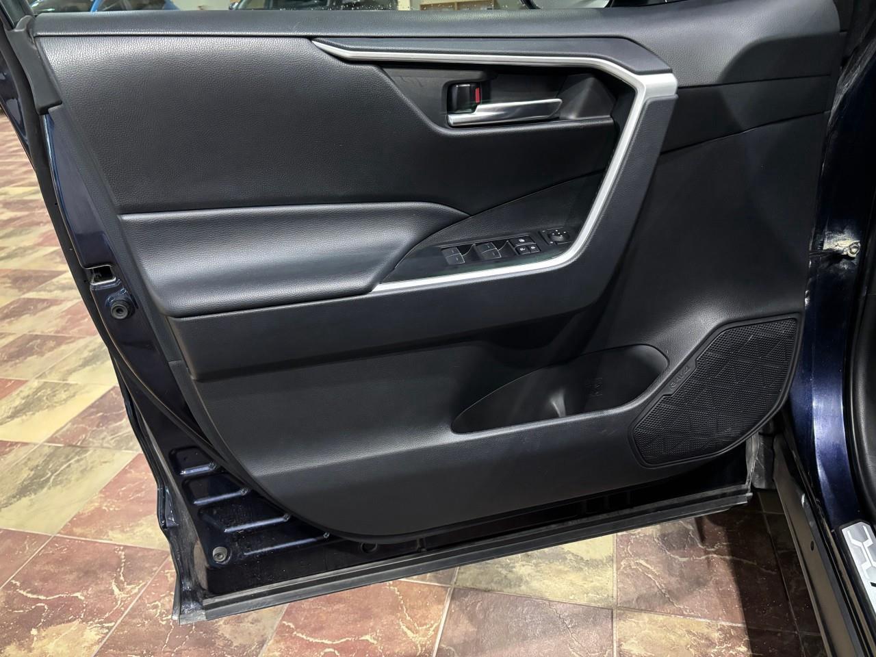 2024 Toyota RAV4 XLE Photo