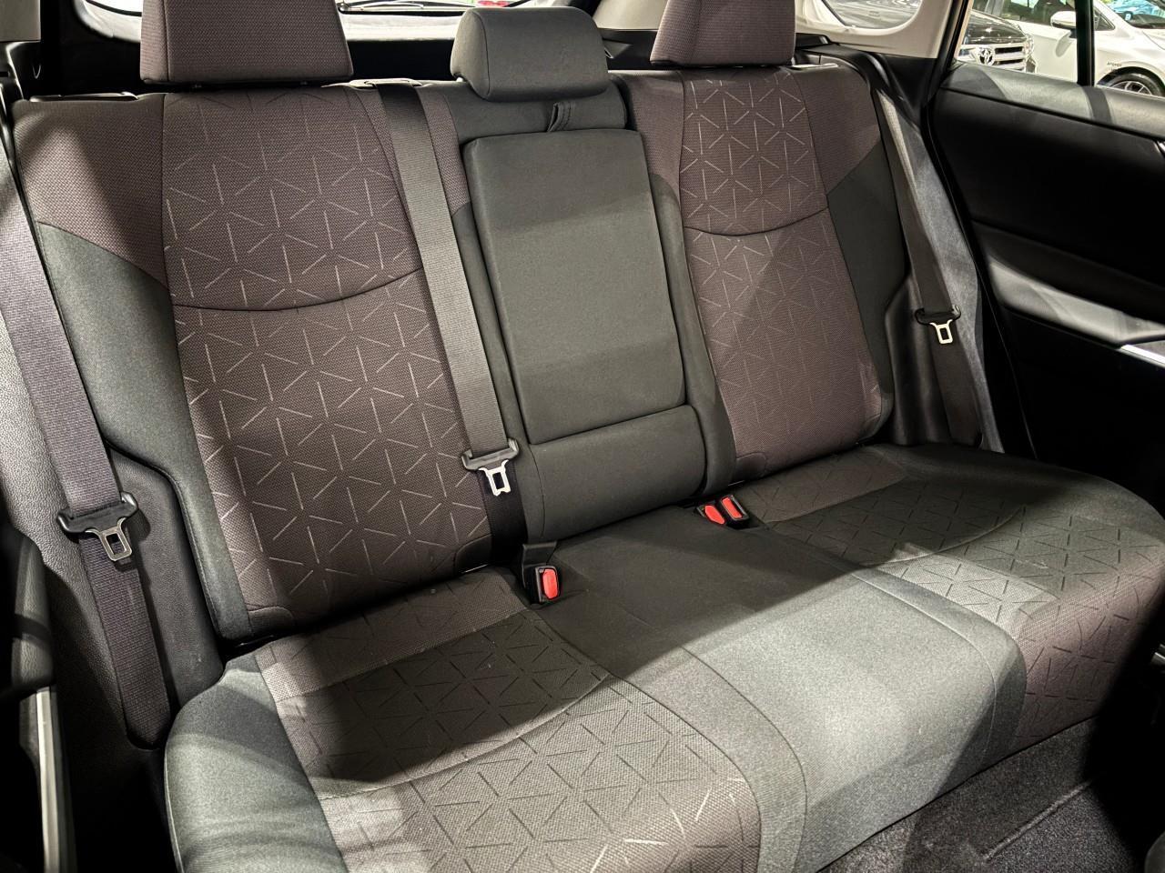 2024 Toyota RAV4 XLE Photo