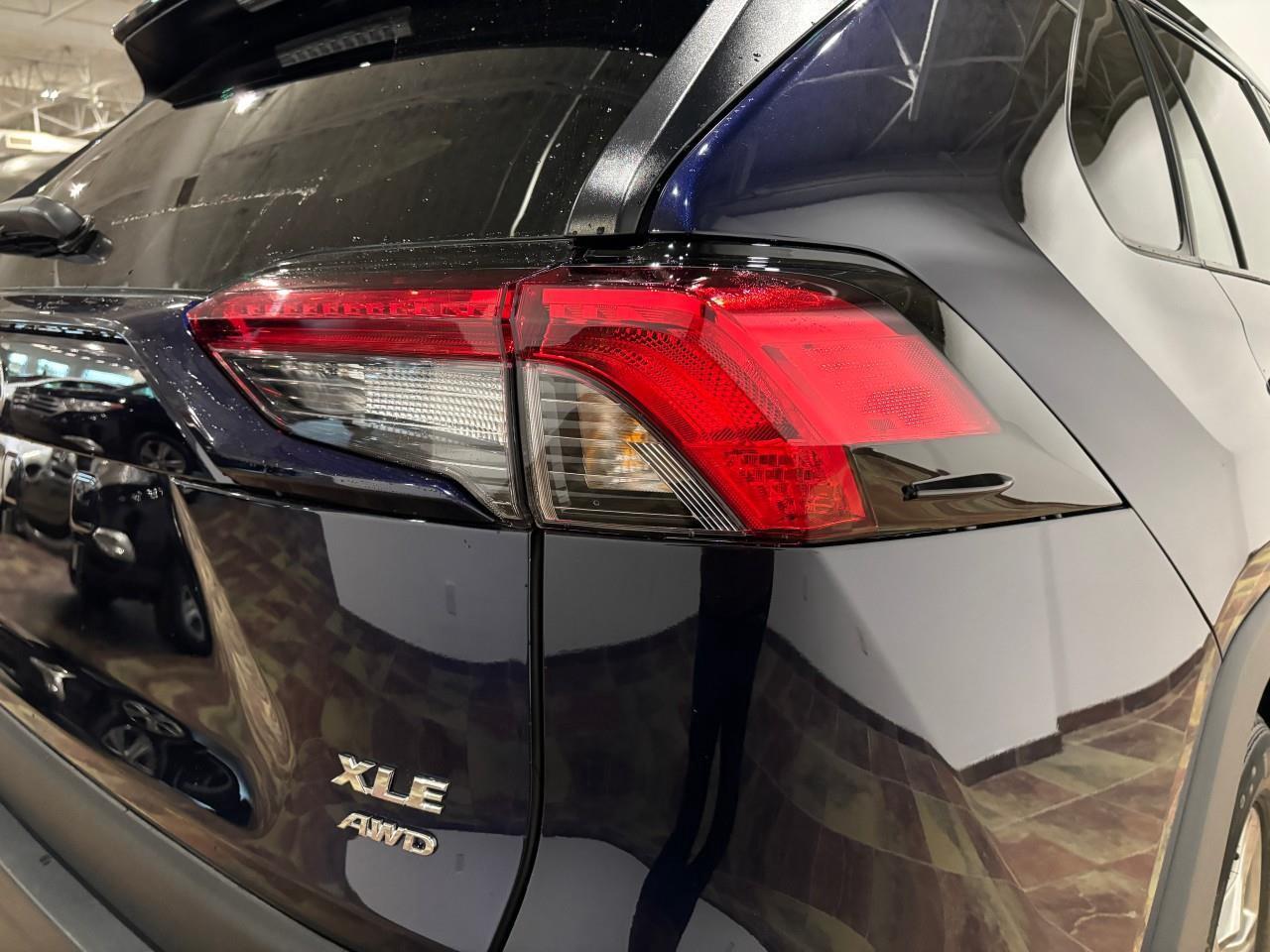 2024 Toyota RAV4 XLE Photo