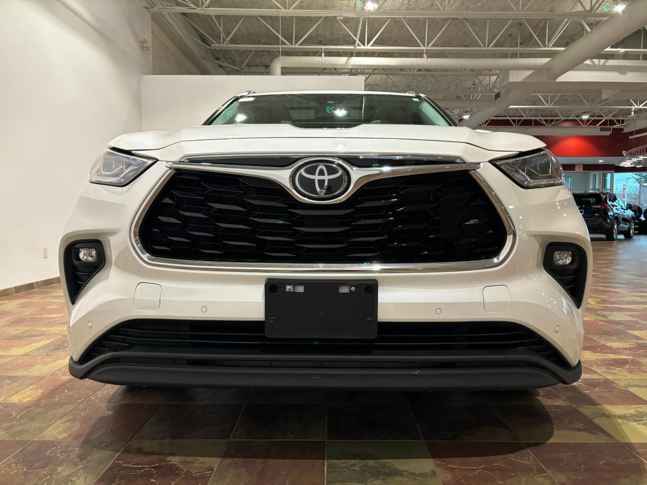 2020 Toyota Highlander Limited   BACKUP CAMERA Photo3