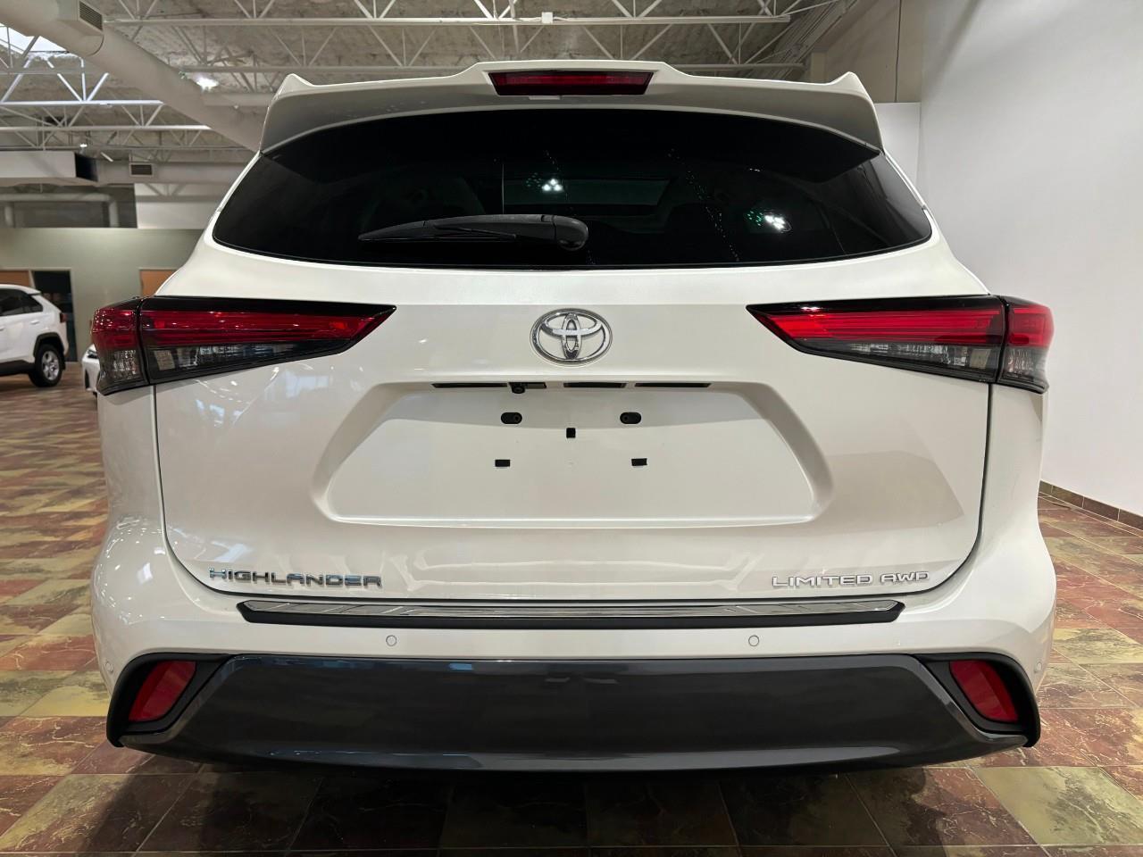2020 Toyota Highlander Limited   BACKUP CAMERA Photo