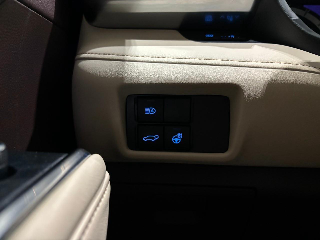 2020 Toyota Highlander Limited   BACKUP CAMERA Photo