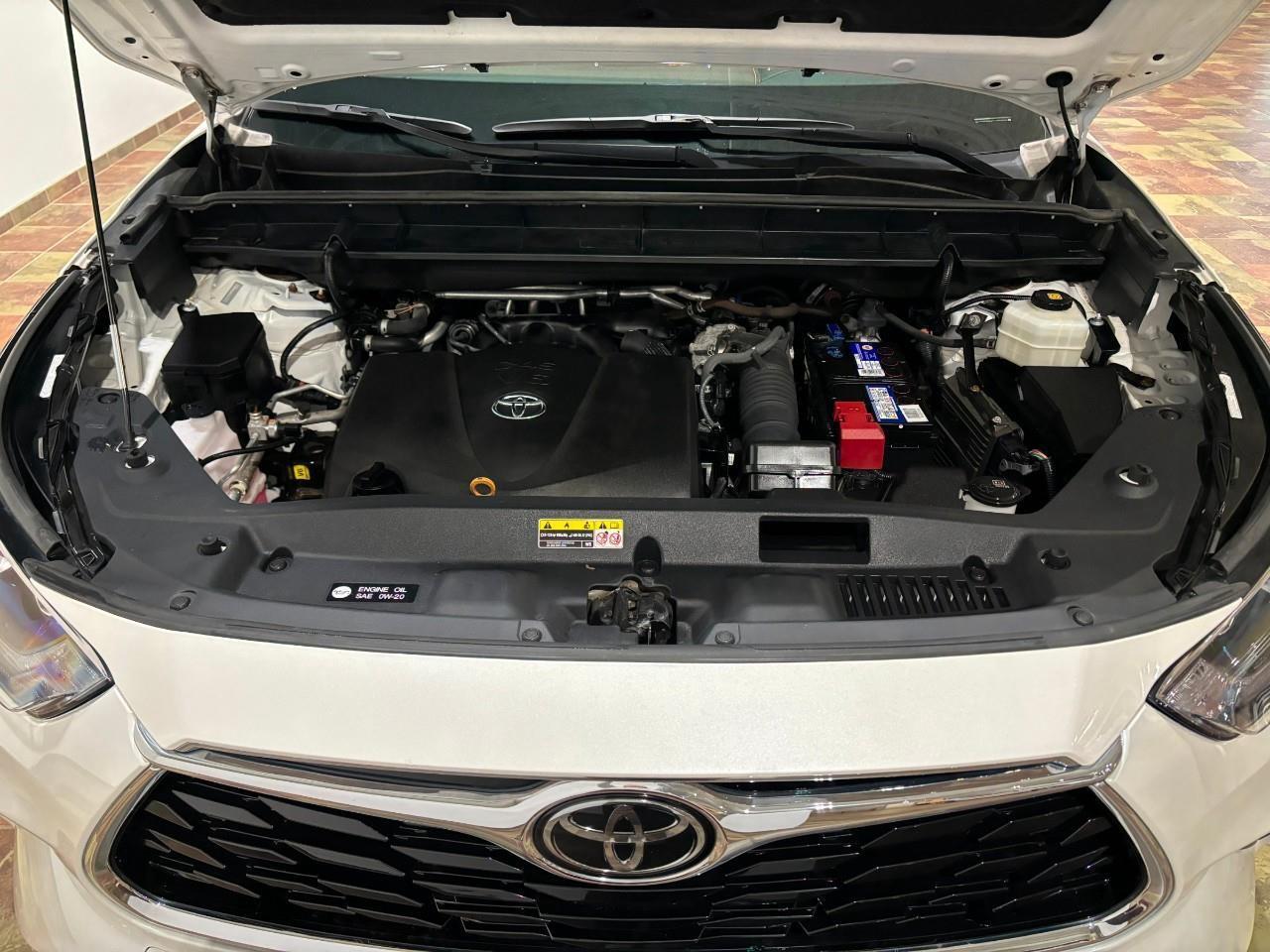 2020 Toyota Highlander Limited   BACKUP CAMERA Photo