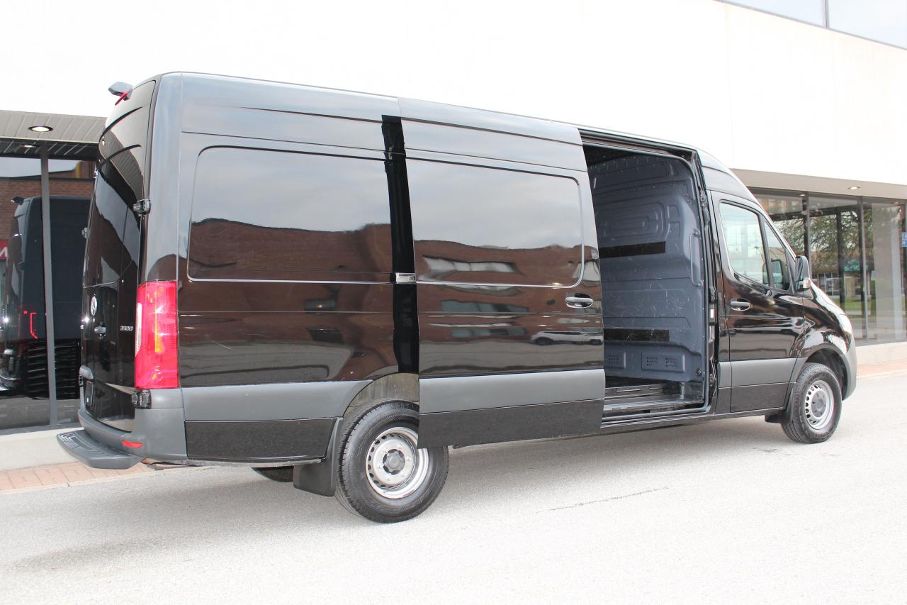 2021 Mercedes-Benz Sprinter Cargo Van 3500  - "SINGLE REAR WHEELS"- "3.0L DIESEL" Photo