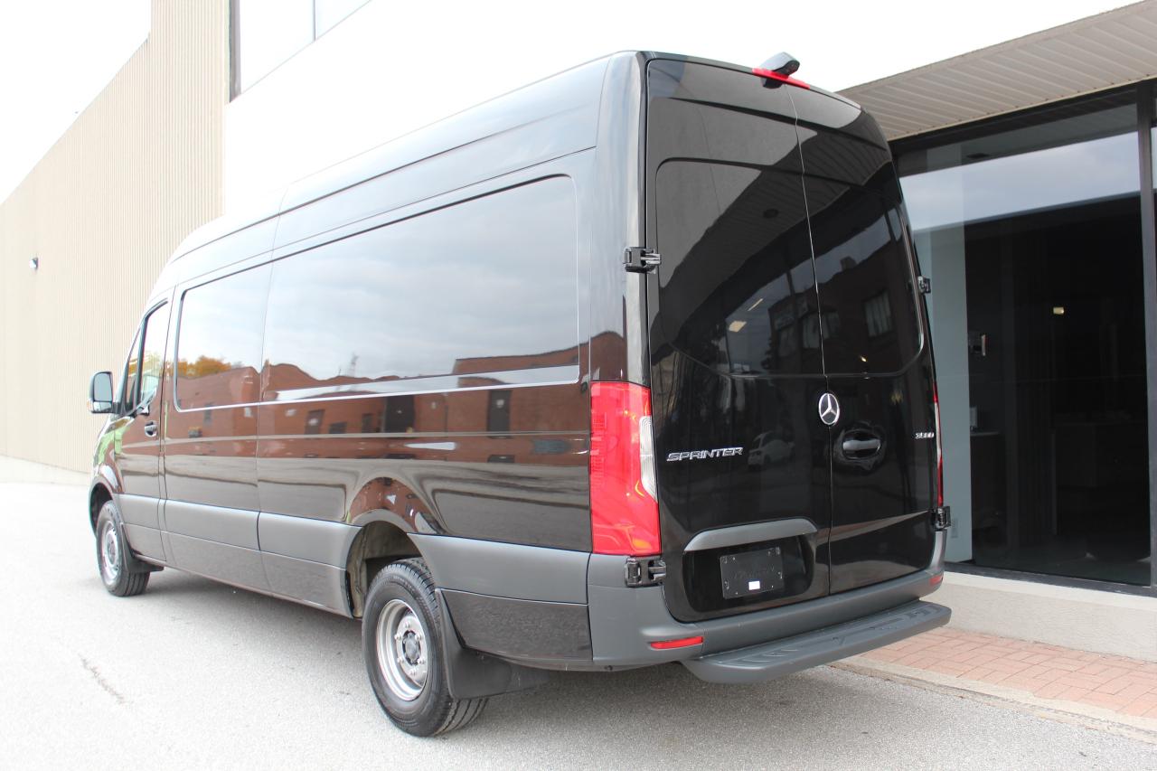 2021 Mercedes-Benz Sprinter Cargo Van 3500  - "SINGLE REAR WHEELS"- "3.0L DIESEL" Photo