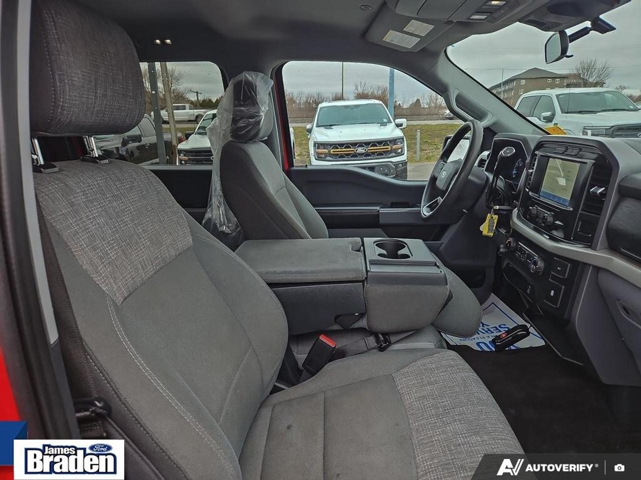 2022 Ford F-150 XLT   1 OWNER   ACCIDENT FREE Photo