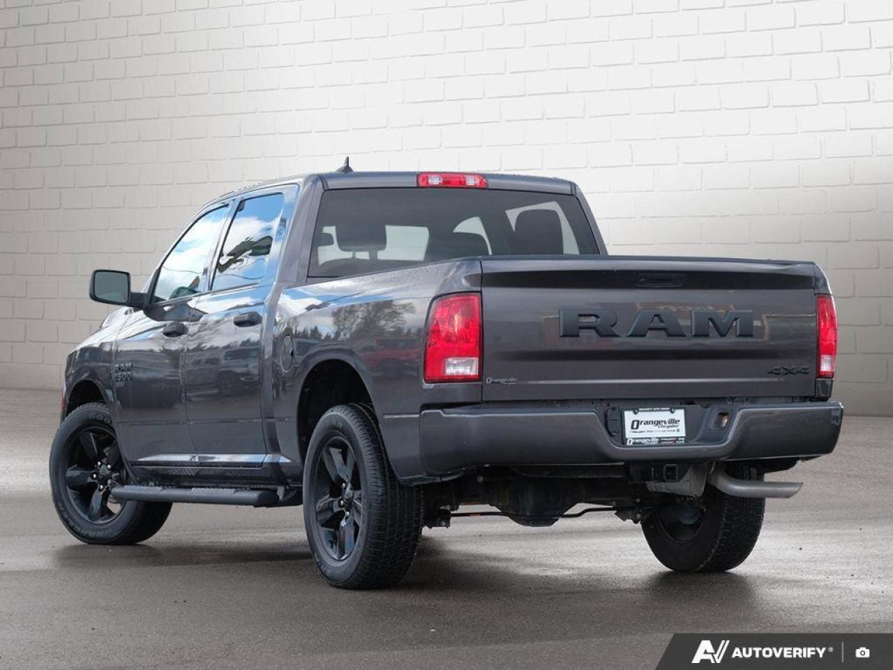2023 RAM 1500 Classic ExpressBLACK EXPRESS, NIGHT, CREW, 4X4, SUB ZERO P Photo3