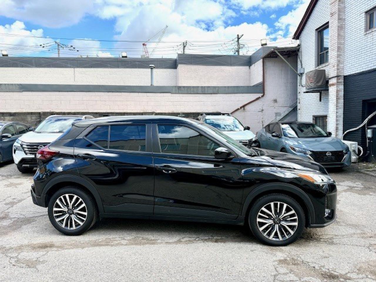 2023 Nissan Kicks SV, APPLE CARPLAY, HEATED SEATS, PUSH BUTTON, SIRI Photo3