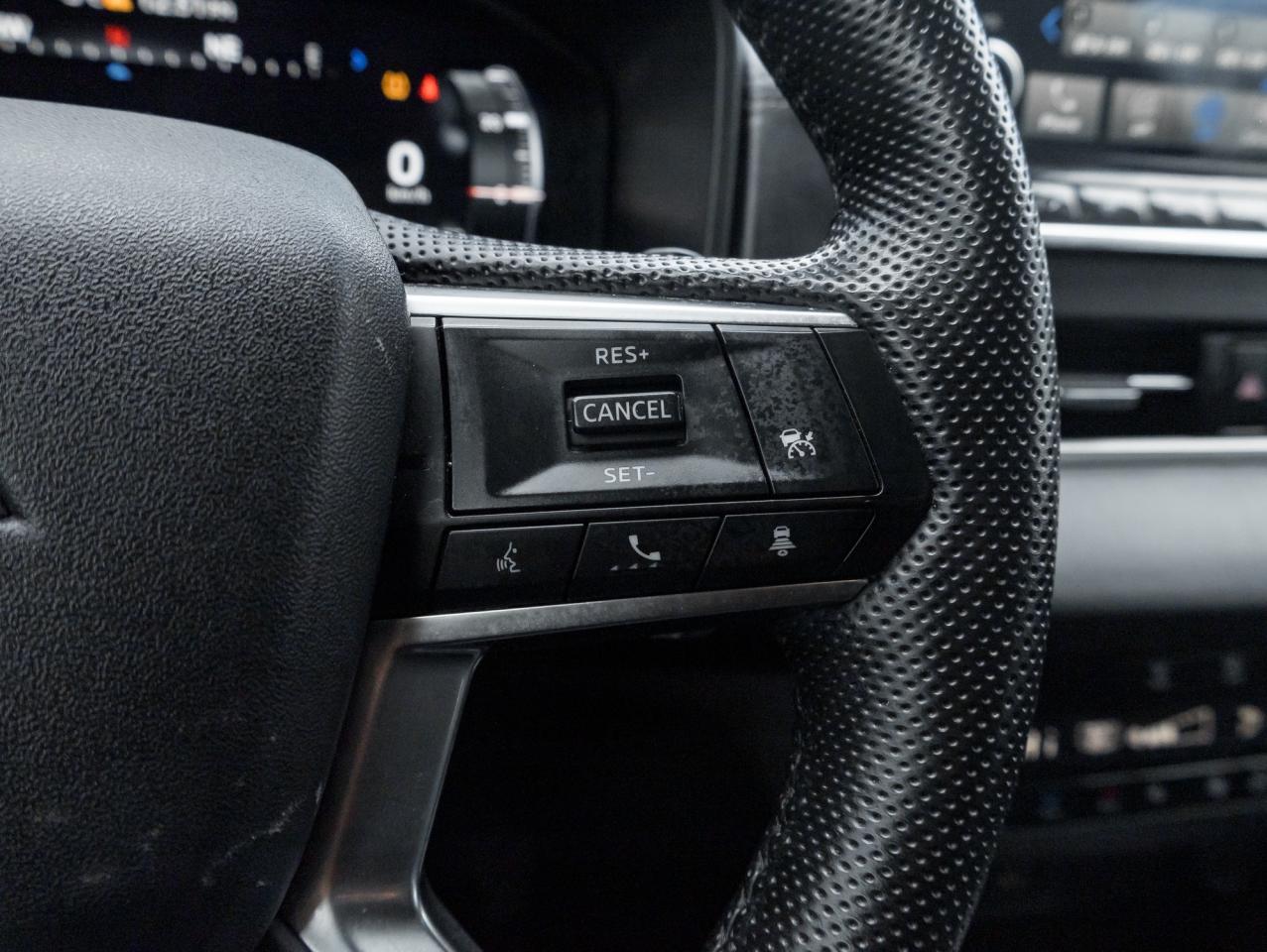 2023 Mitsubishi Outlander PHEV SEL S-AWC CPO FINANCE RATES FOR AS LOW AS 0.90% Photo