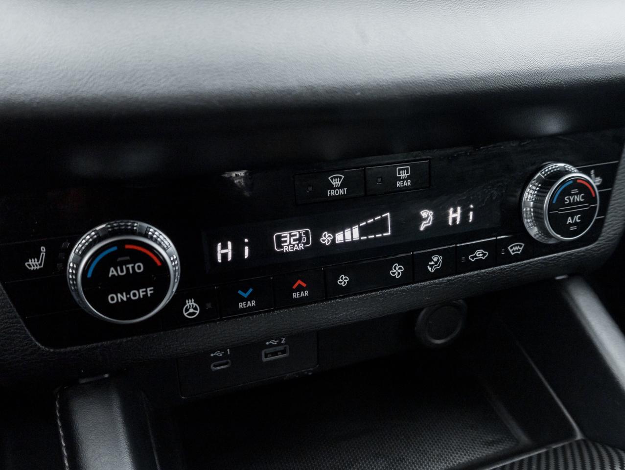 2023 Mitsubishi Outlander PHEV SEL S-AWC CPO FINANCE RATES FOR AS LOW AS 0.90% Photo